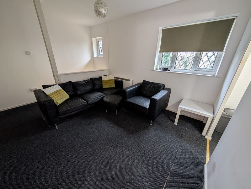 Lea Yield Close Bournville